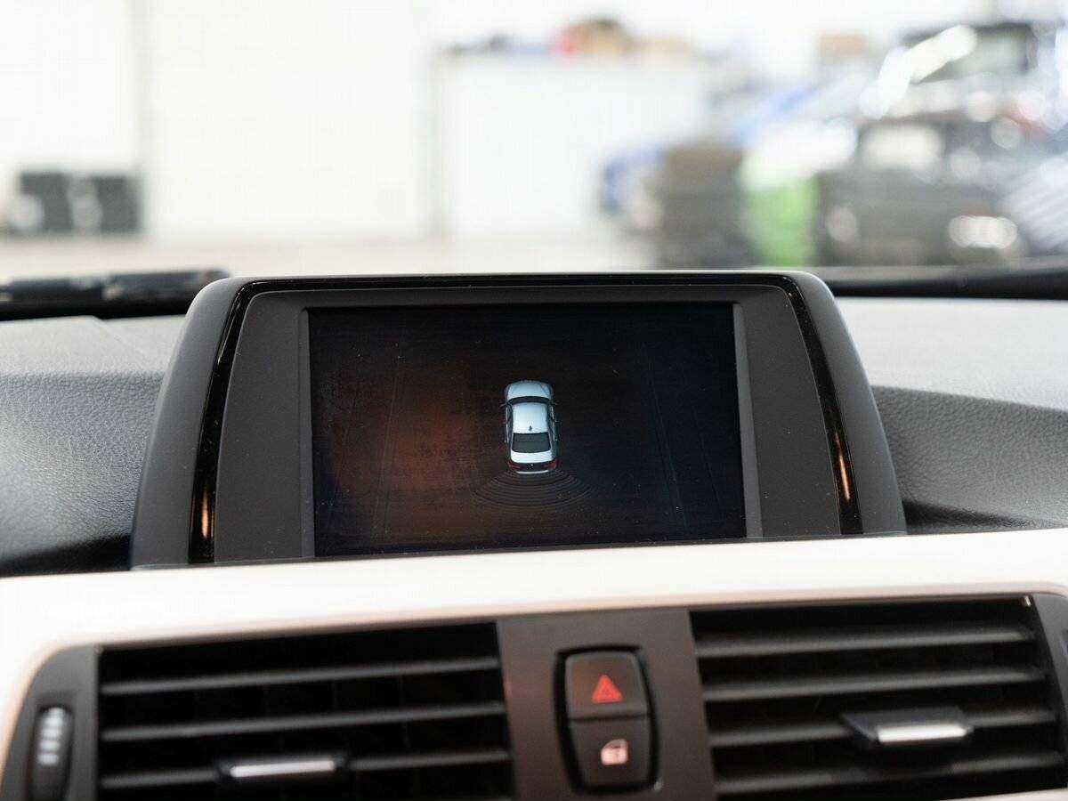 Б/У БМВ 3 серии 2014 года. Фото: #9