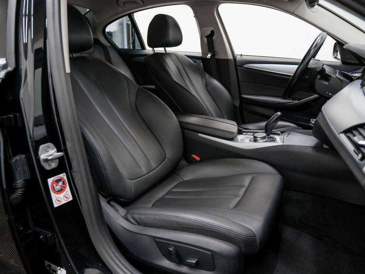 Б/У БМВ 5 серии 2017 года. Фото: #7