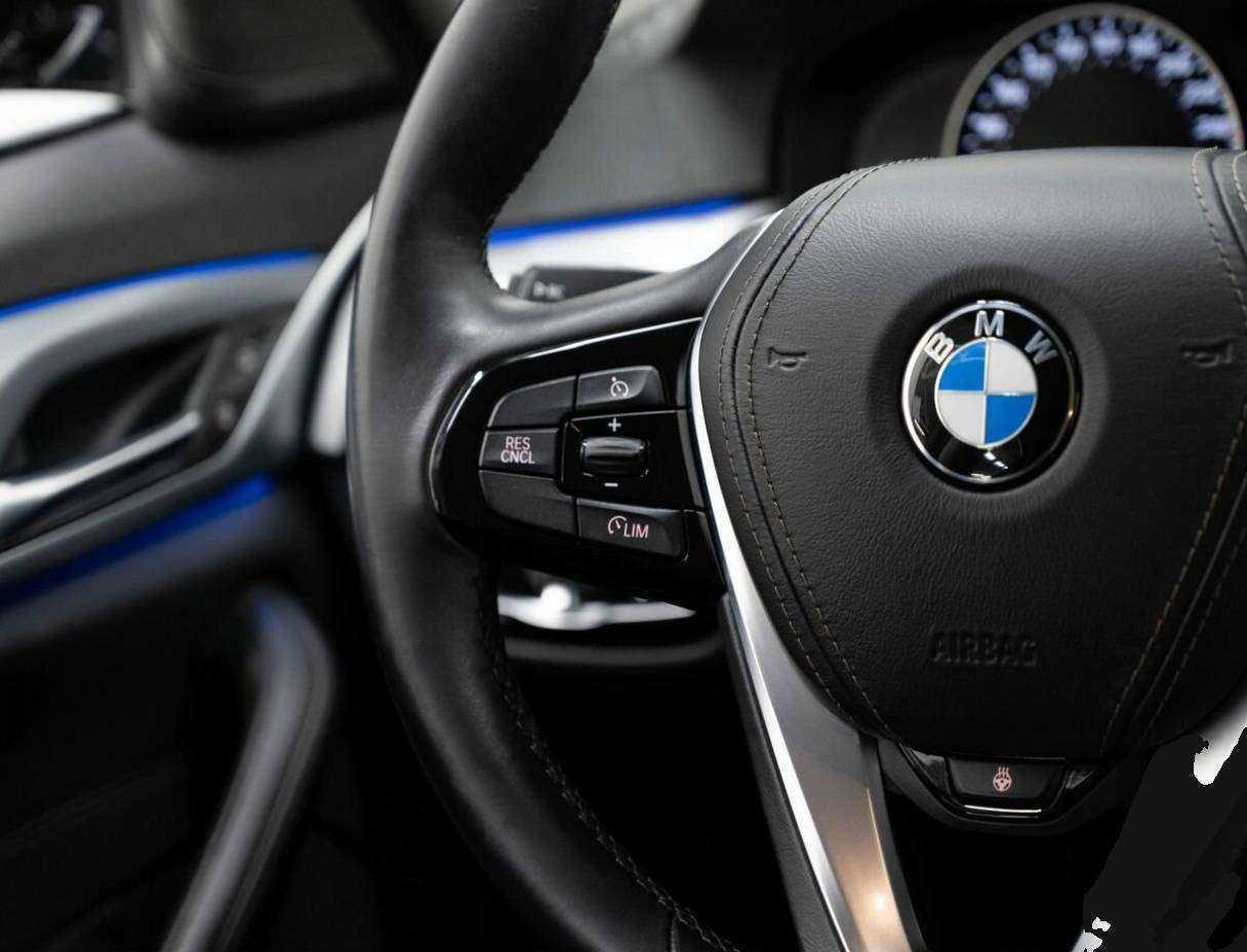 Б/У БМВ 5 серии 2017 года. Фото: #11