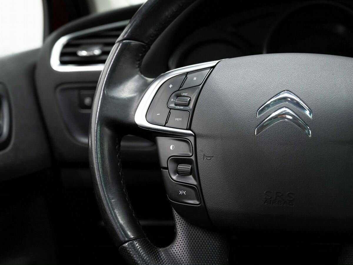 Б/У Ситроен Ц4 2013 года. Фото: #15