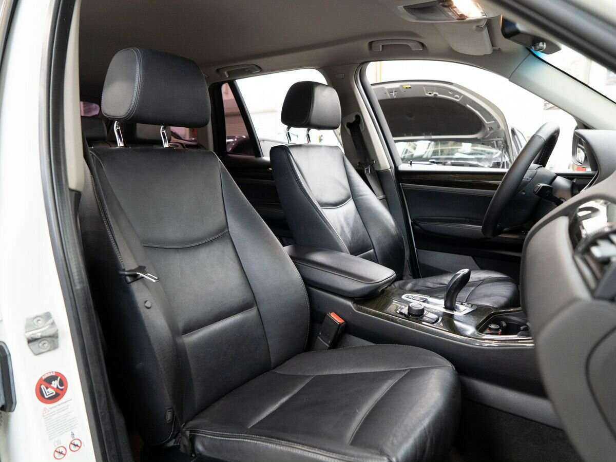 Б/У БМВ Икс3 2013 года. Фото: #9