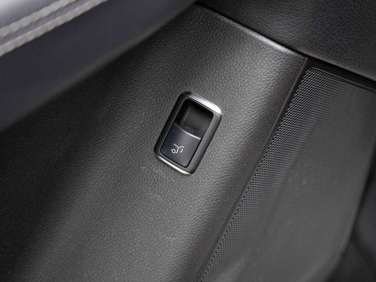 Б/У Мерседес-Бенц М-Класс 2012 года. Фото: #27