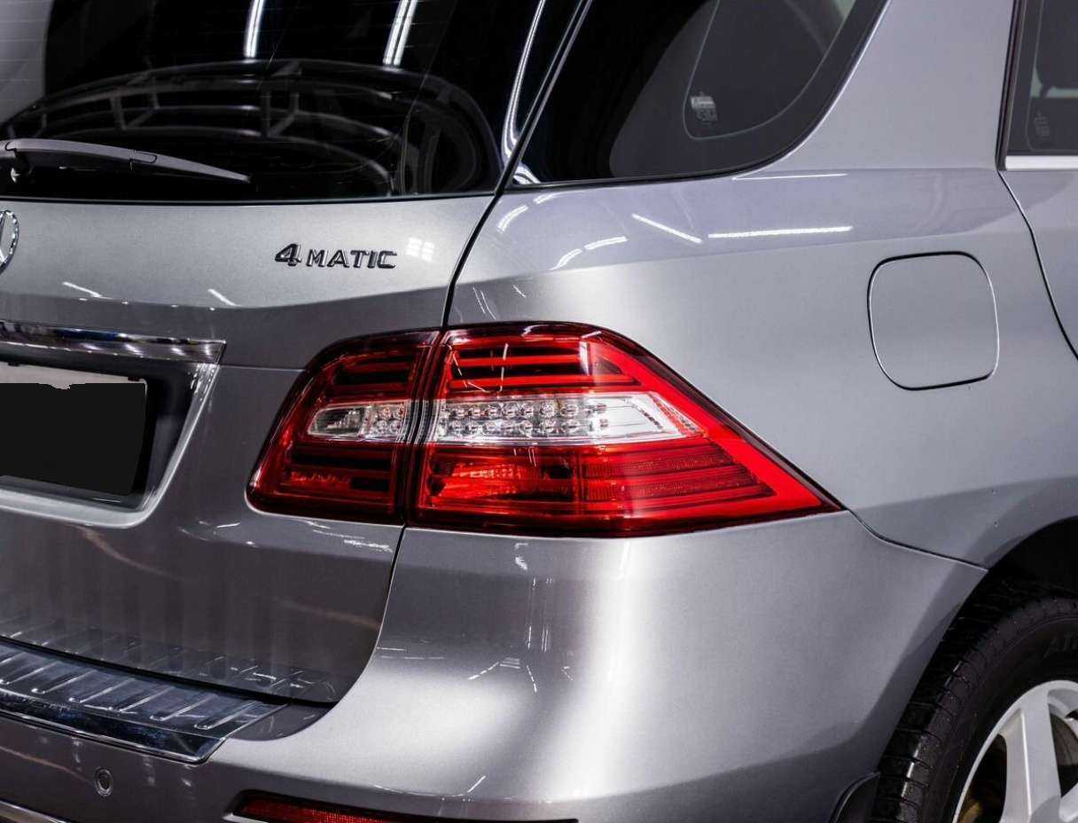 Б/У Мерседес-Бенц М-Класс 2012 года. Фото: #30