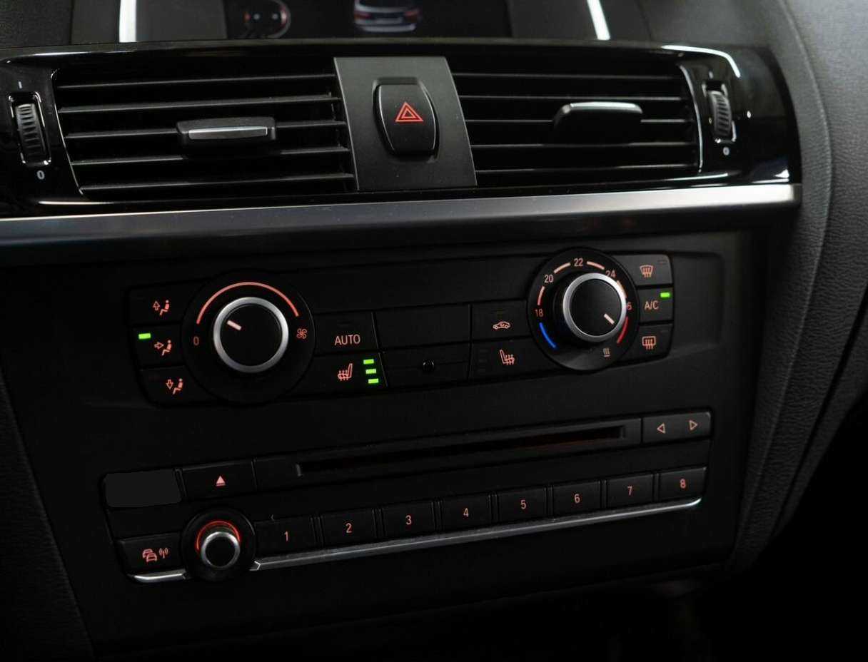 Б/У БМВ Икс3 2014 года. Фото: #11