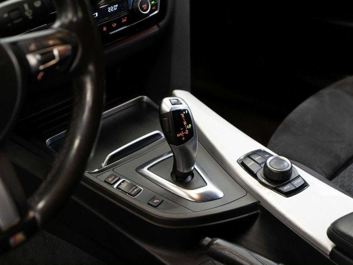 Б/У БМВ 3 серии 2016 года. Фото: #11