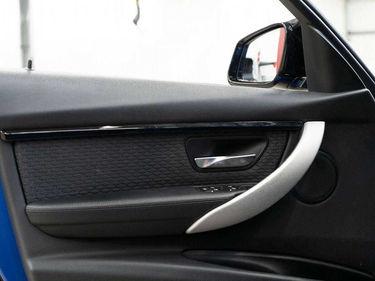 Б/У БМВ 3 серии 2016 года. Фото: #15