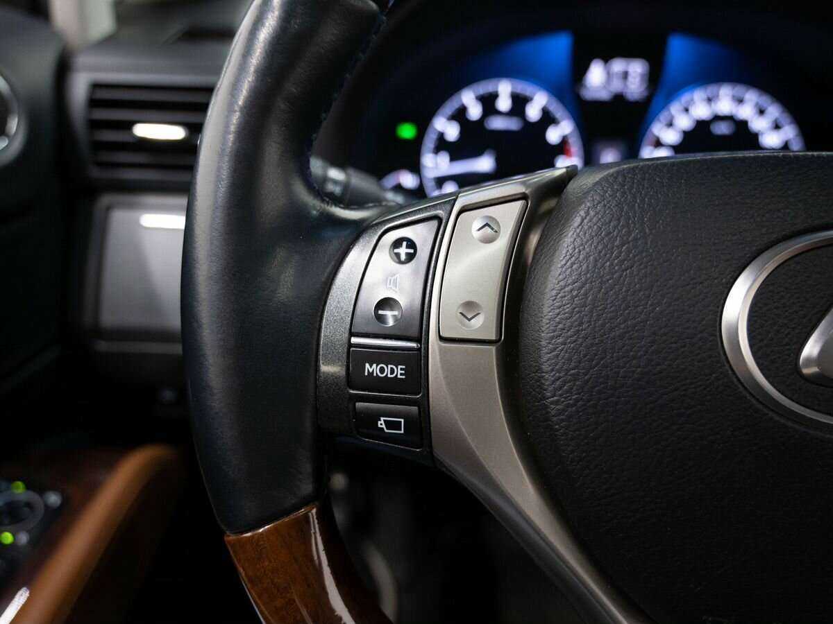 Б/У Лексус Р-Икс 2013 года. Фото: #20