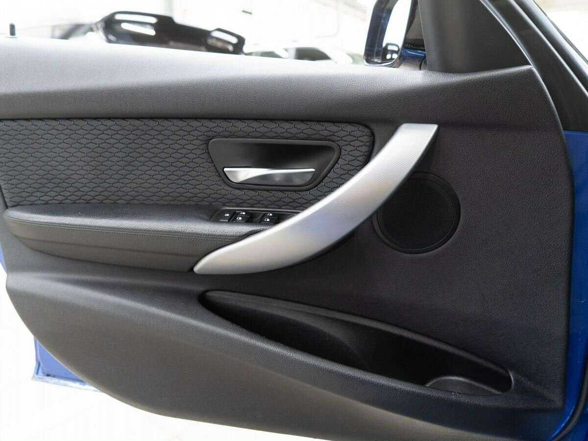 Б/У БМВ 3 серии 2014 года. Фото: #13