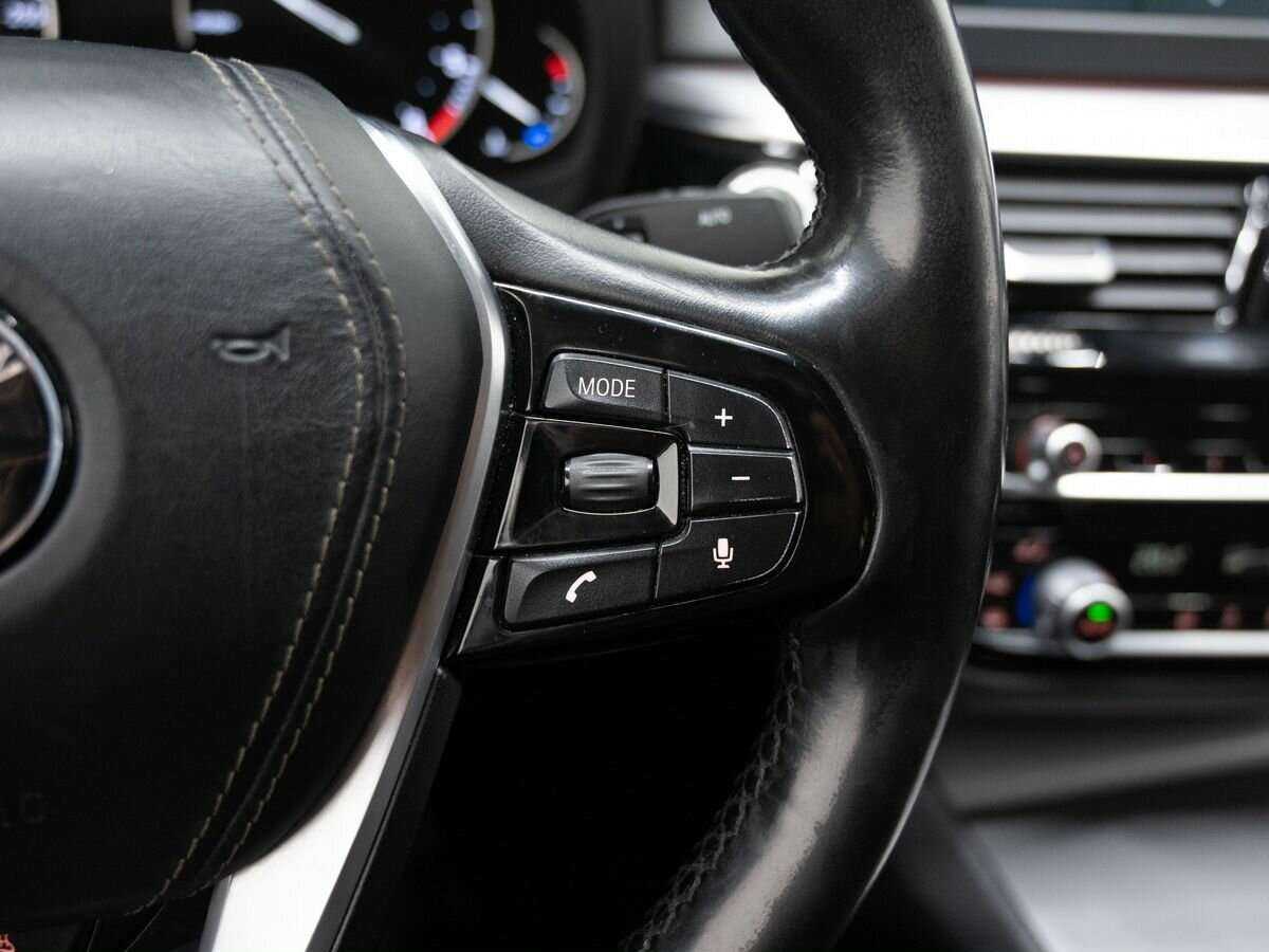 Б/У БМВ 5 серии 2018 года. Фото: #22