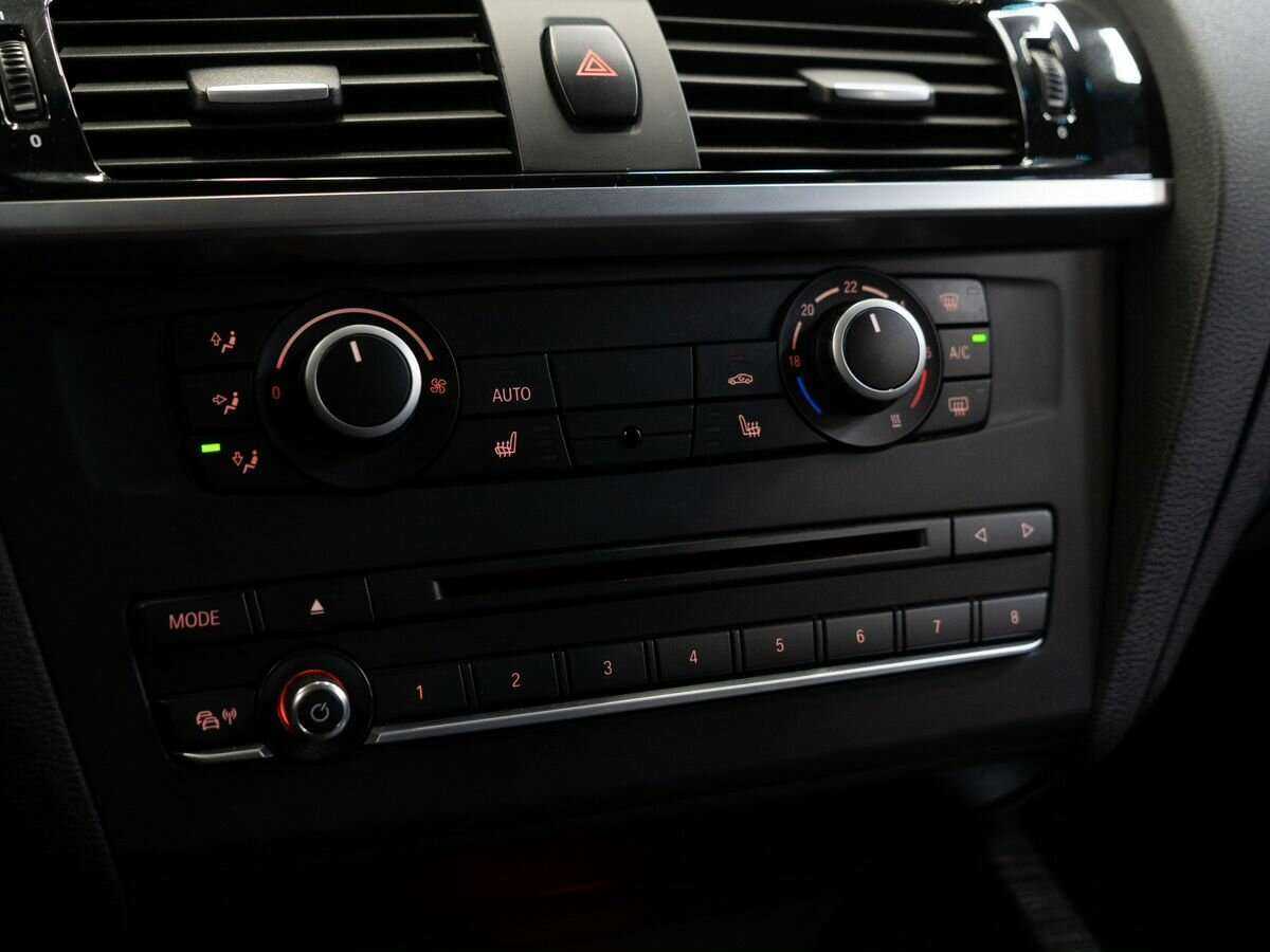 Б/У БМВ Икс3 2016 года. Фото: #13