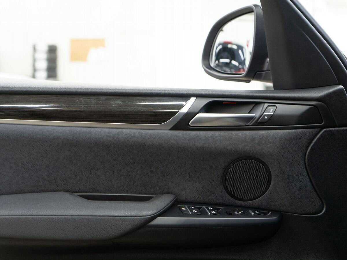 Б/У БМВ Икс3 2016 года. Фото: #15