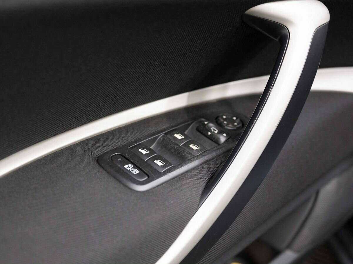 Б/У Ситроен Ц5 2012 года. Фото: #17