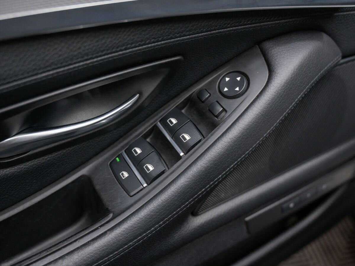 Б/У БМВ 5 серии 2014 года. Фото: #11