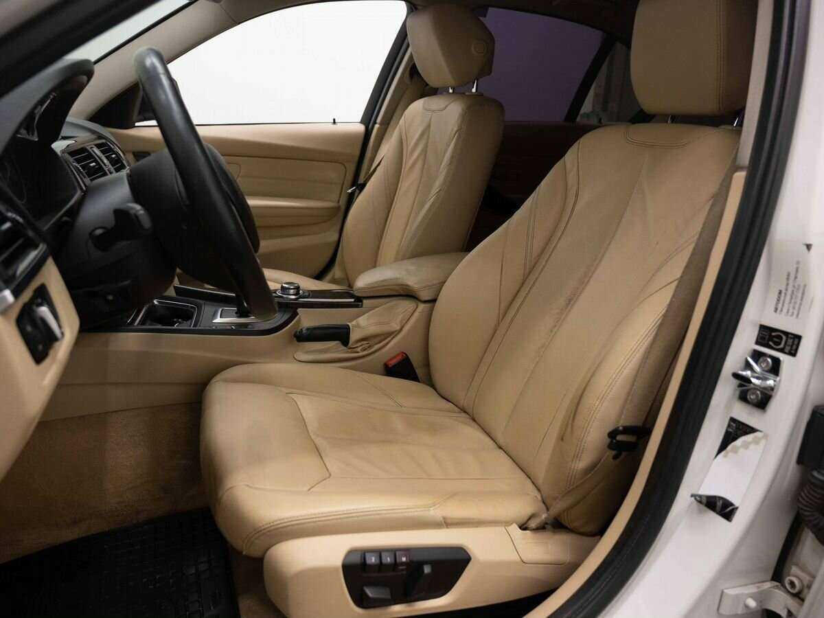 Б/У БМВ 3 серии 2012 года. Фото: #7