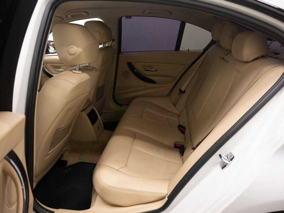 Б/У БМВ 3 серии 2012 года. Фото: #8