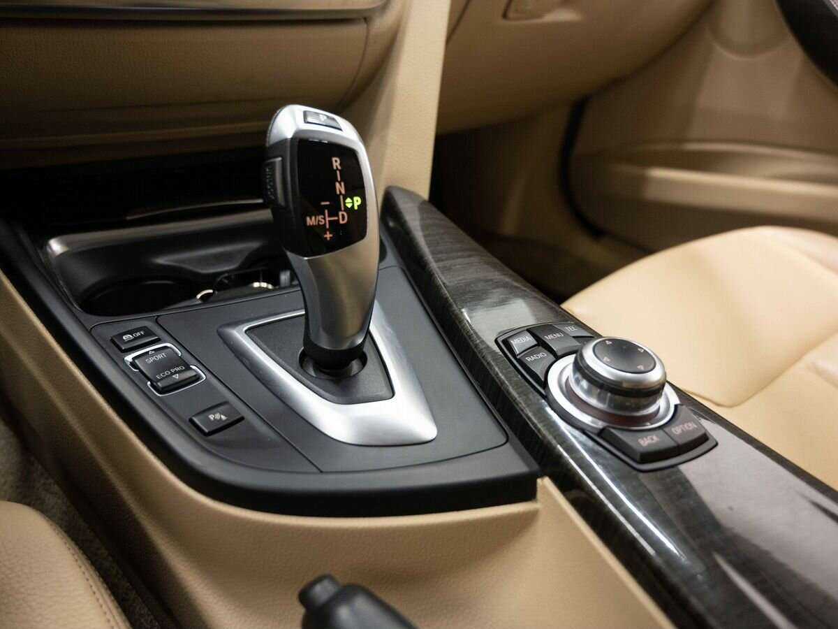 Б/У БМВ 3 серии 2012 года. Фото: #23