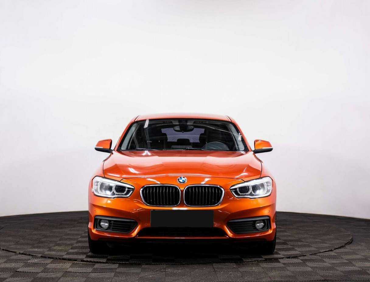 Б/У БМВ 1 серии 2017 года. Фото: #1