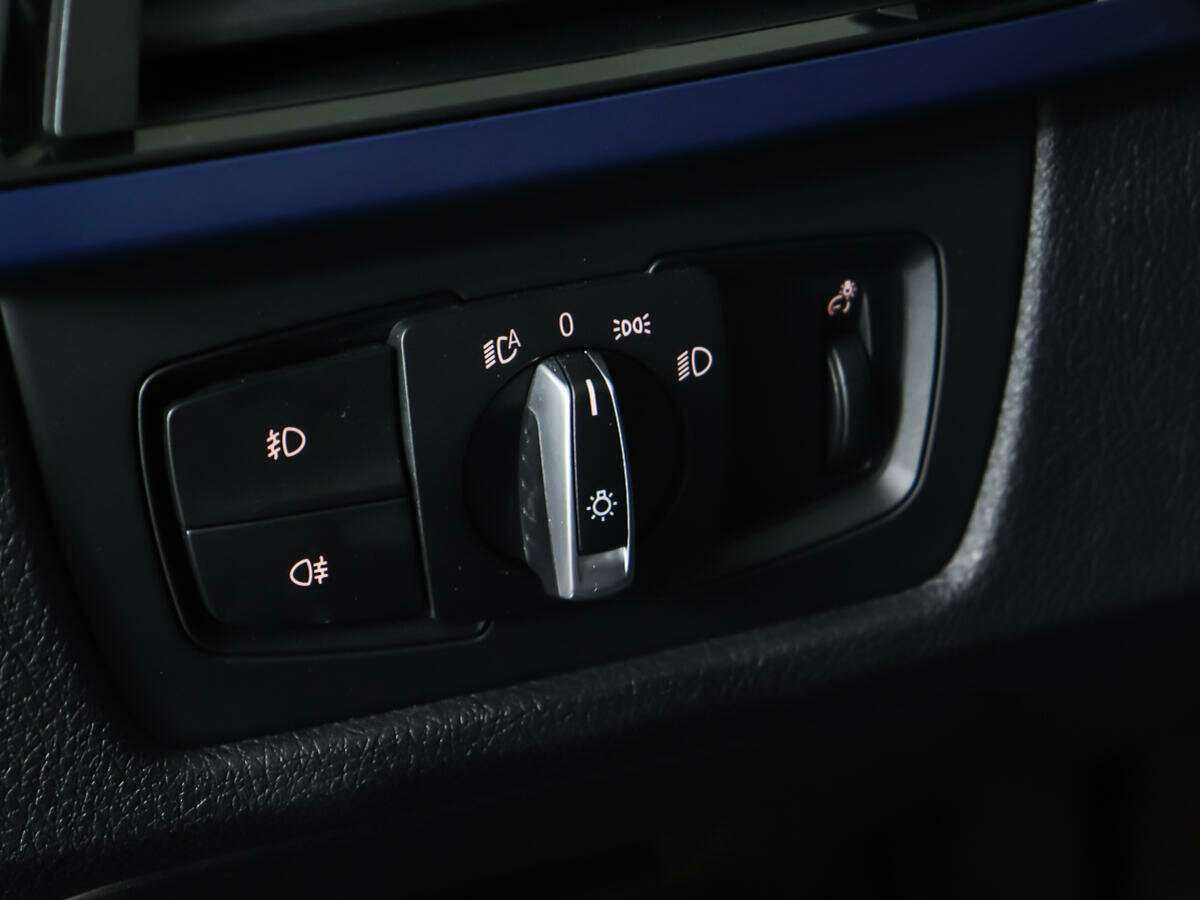 Б/У БМВ 3 серии 2013 года. Фото: #14