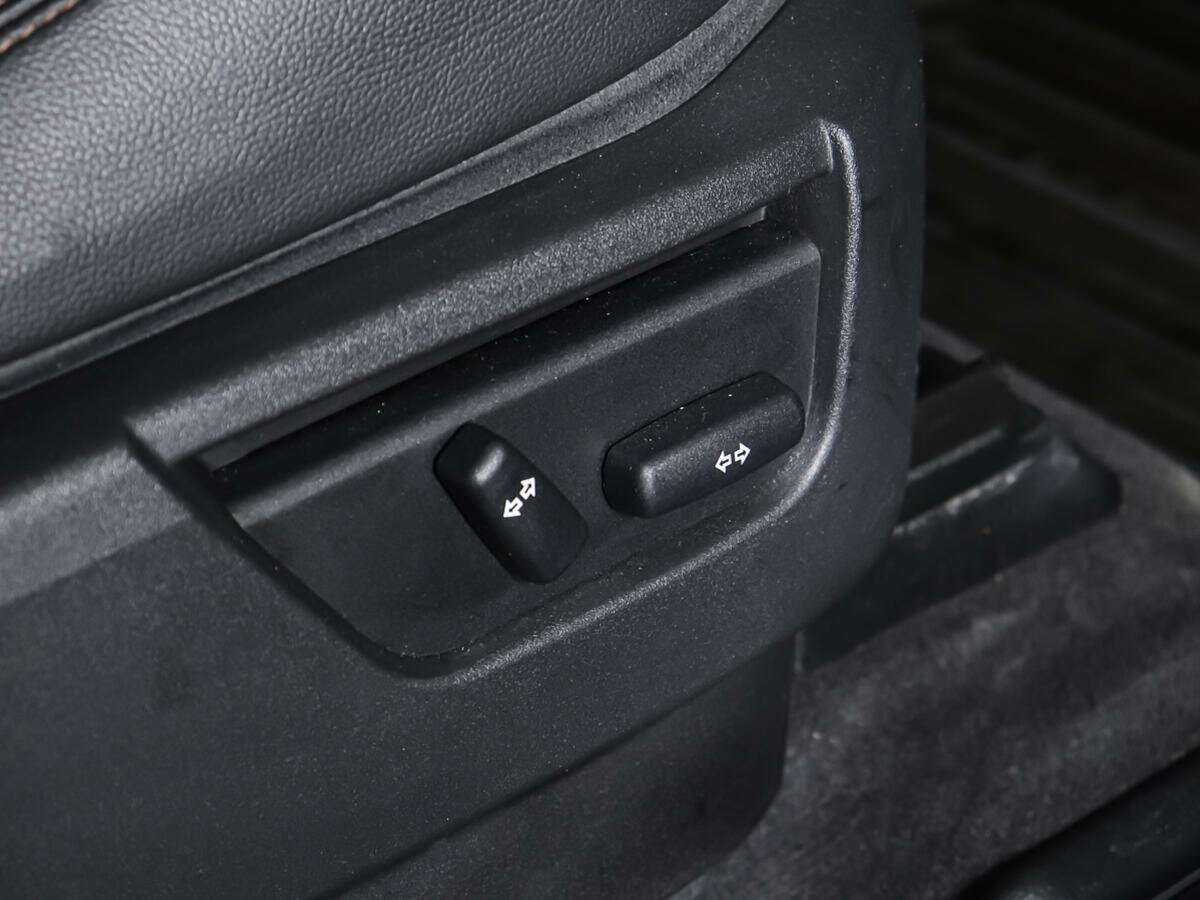 Б/У Лэнд Ровер Фрилендер 2012 года. Фото: #15