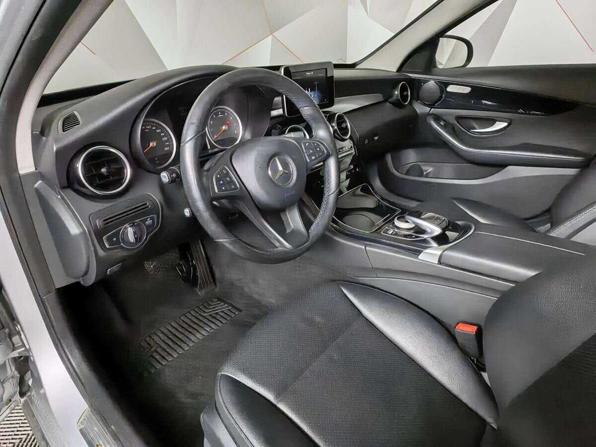 Б/У Мерседес-Бенц Ц-Класс 2017 года. Фото: #13