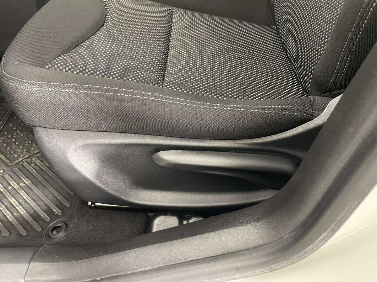 Б/У Ситроен Ц4 2021 года. Фото: #9