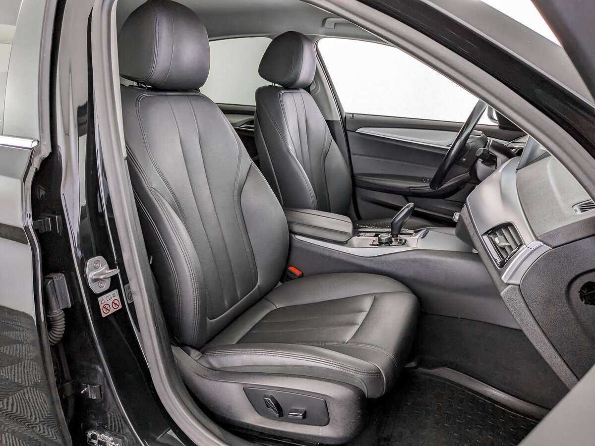 Б/У БМВ 5 серии 2018 года. Фото: #19