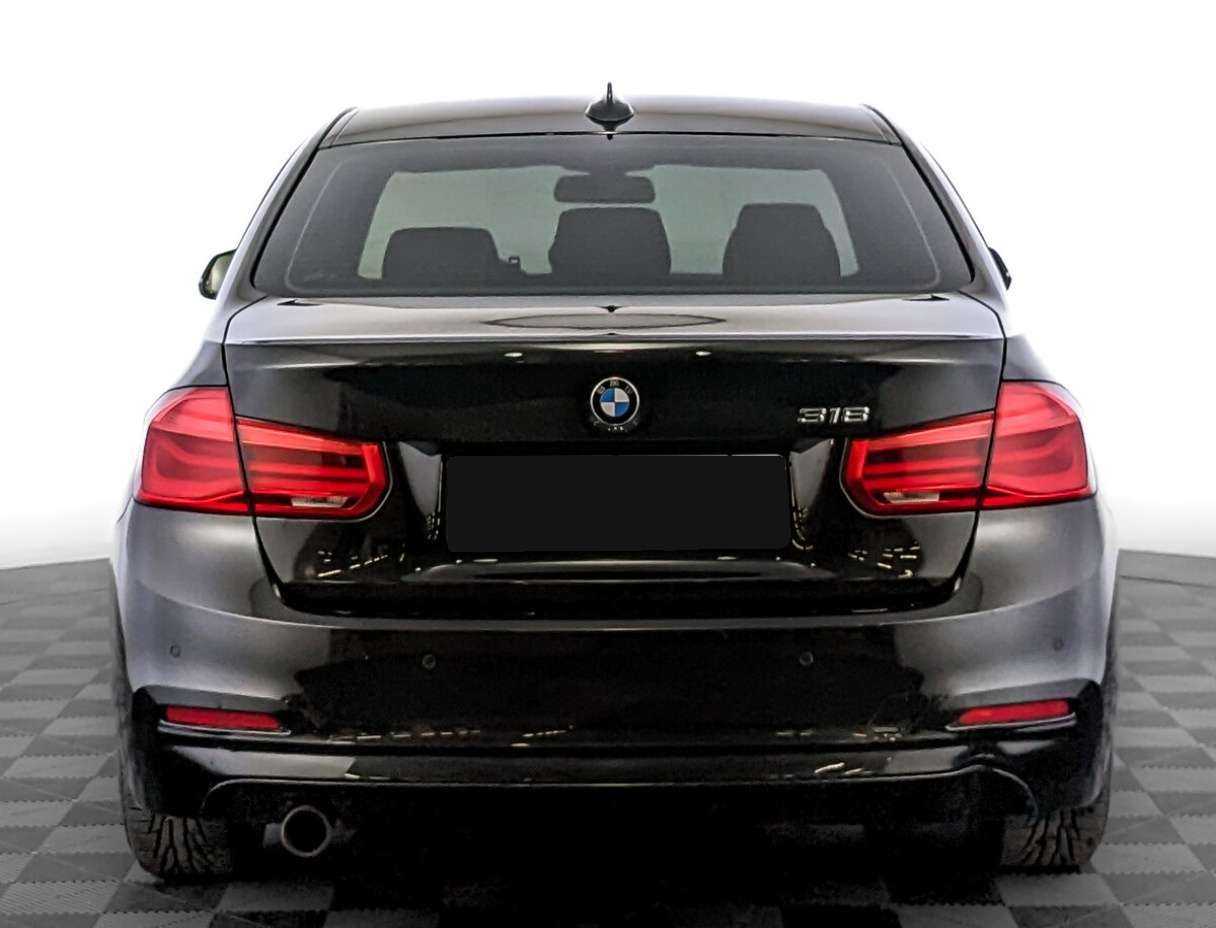 Б/У БМВ 3 серии 2018 года. Фото: #5