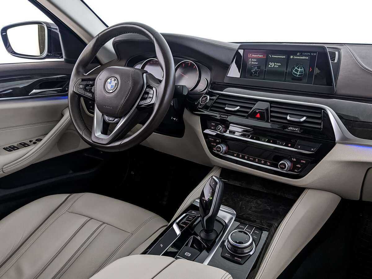 Б/У БМВ 5 серии 2017 года. Фото: #23