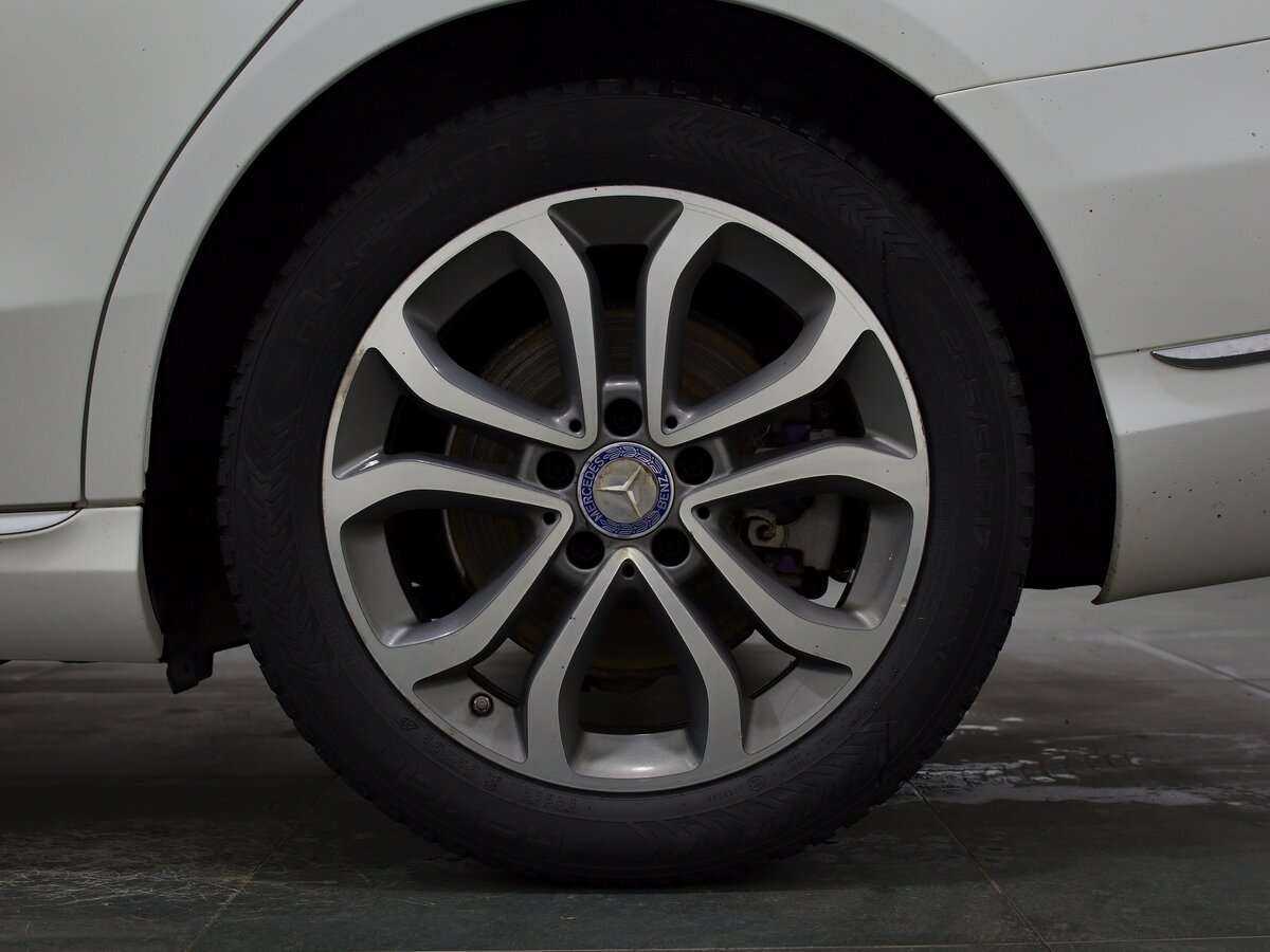 Б/У Мерседес-Бенц Ц-Класс 2014 года. Фото: #13