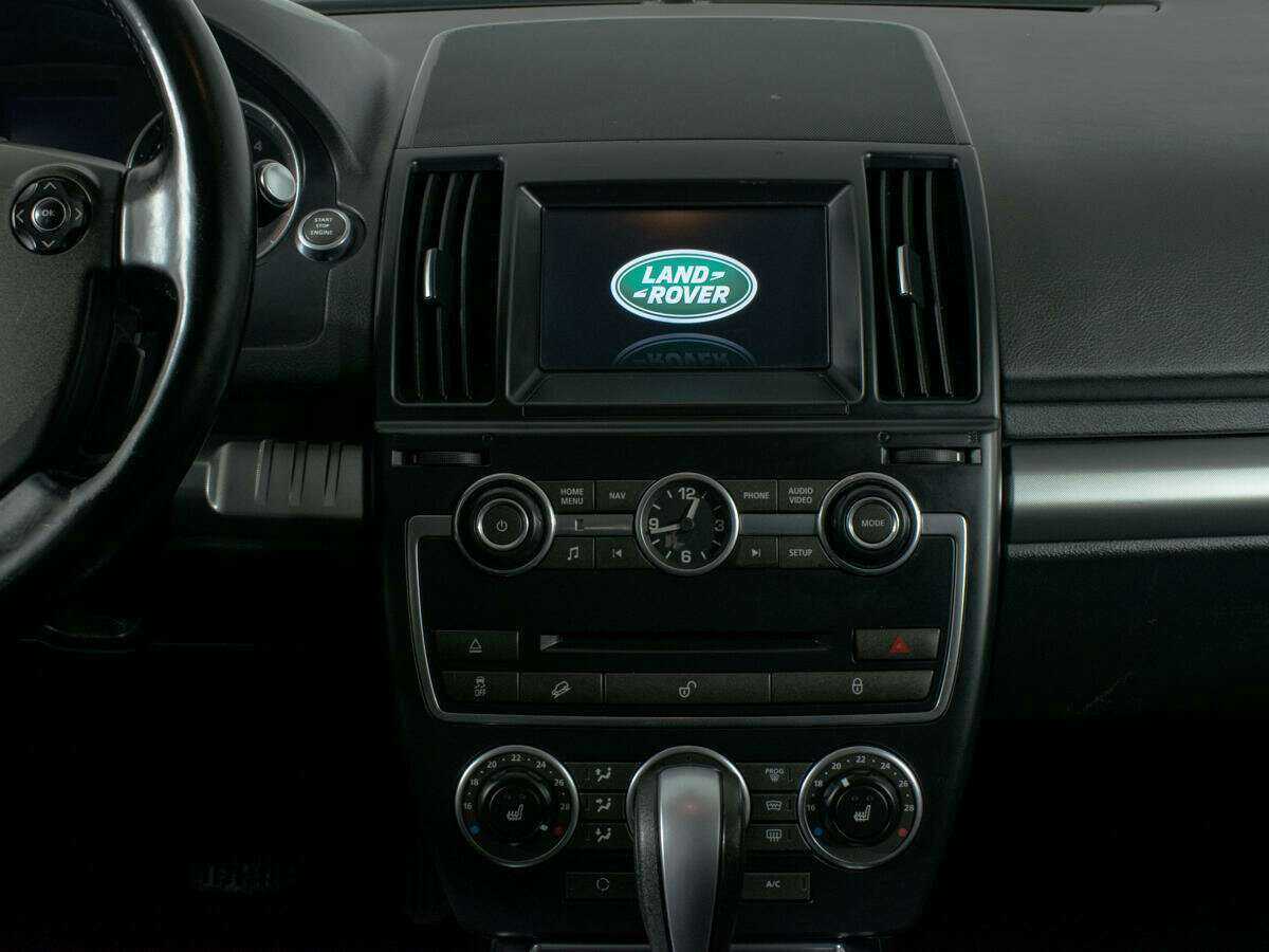 Б/У Лэнд Ровер Фрилендер 2014 года. Фото: #9