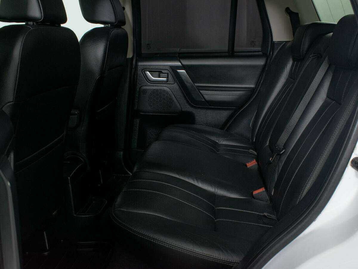 Б/У Лэнд Ровер Фрилендер 2014 года. Фото: #10