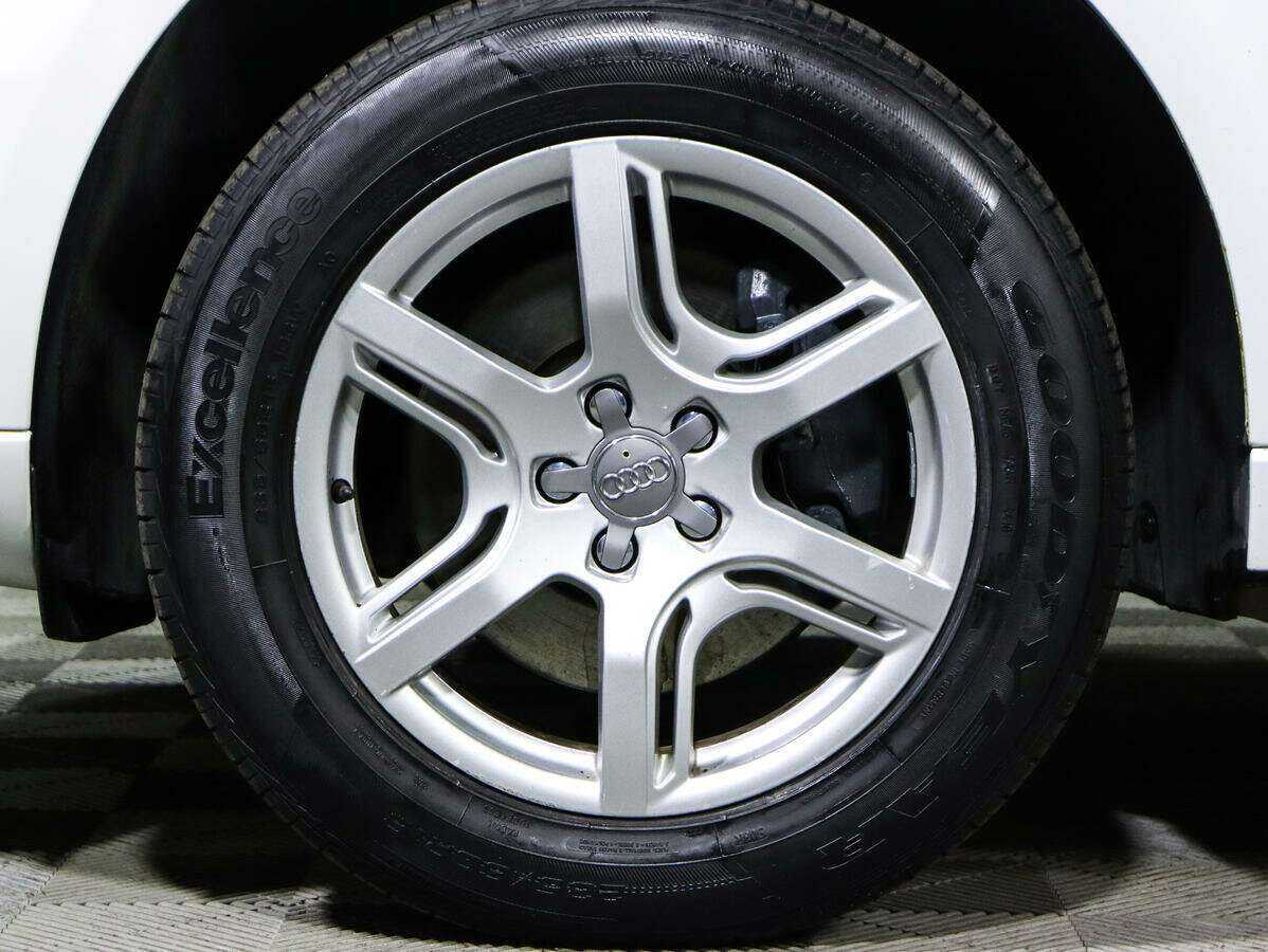 Б/У Ауди К5 2012 года. Фото: #12