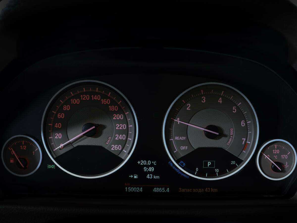 Б/У БМВ 3 серии 2013 года. Фото: #8