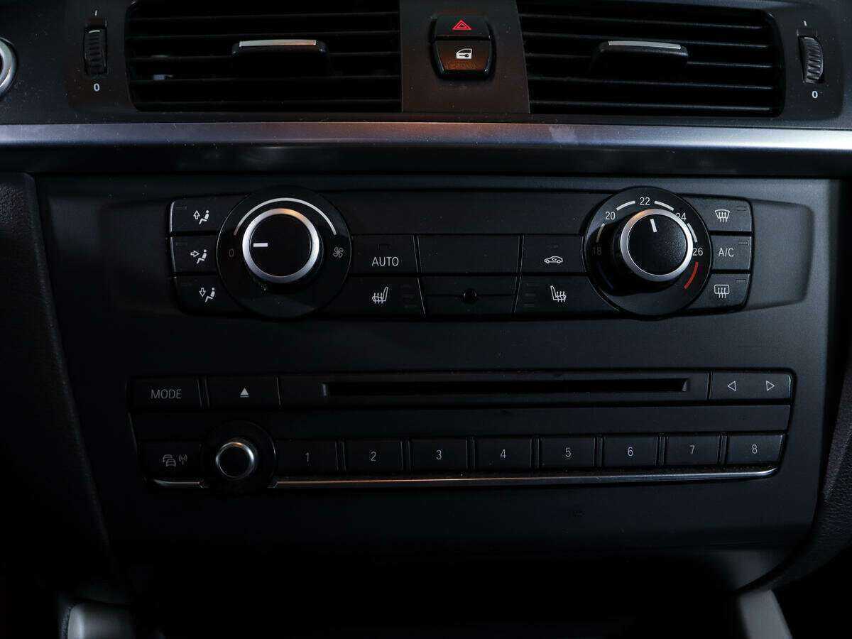 Б/У БМВ Икс3 2013 года. Фото: #15