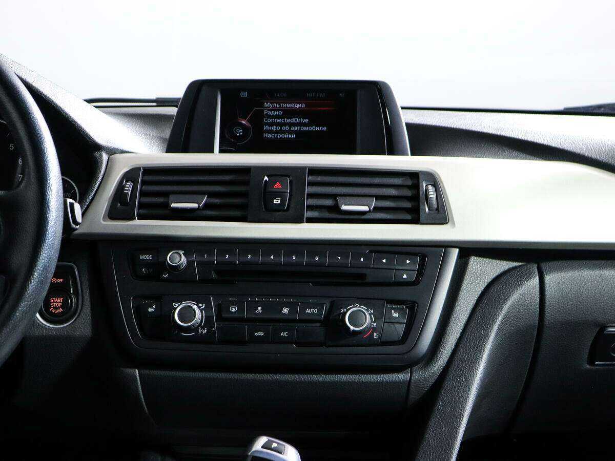 Б/У БМВ 3 серии 2014 года. Фото: #11