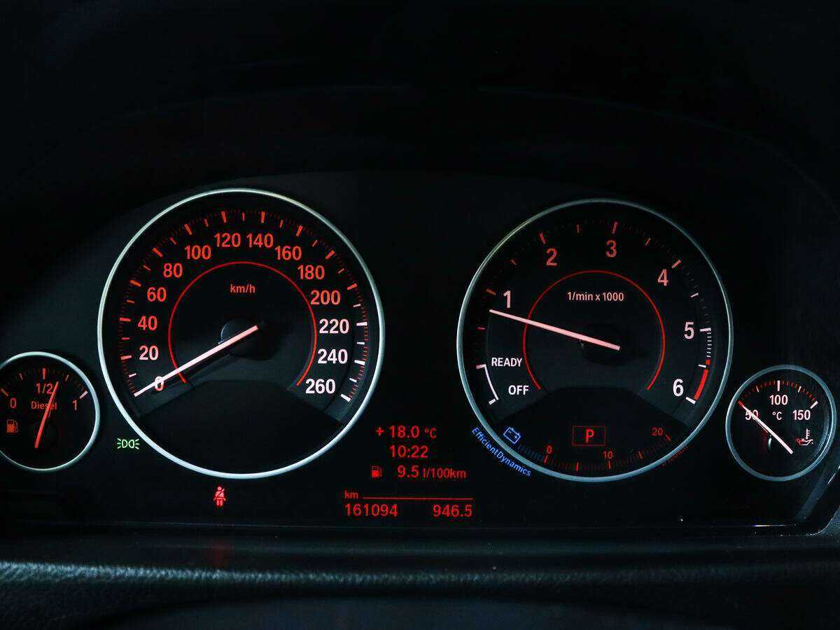 Б/У БМВ 3 серии 2014 года. Фото: #10