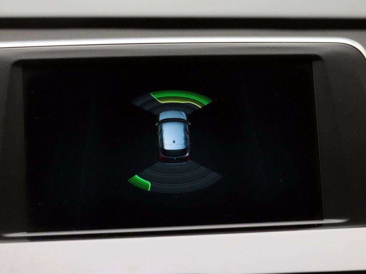 Б/У БМВ Икс1 2017 года. Фото: #16