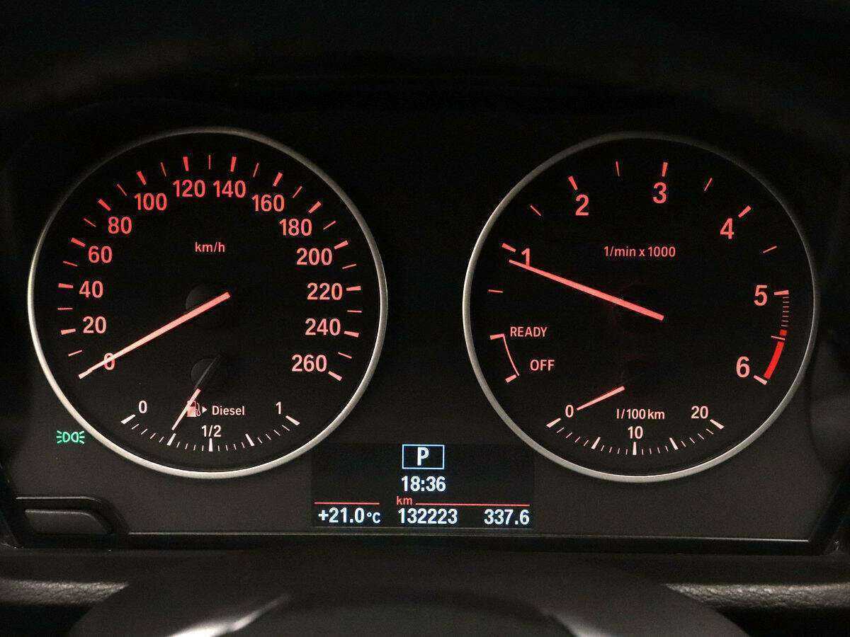 Б/У БМВ Икс1 2017 года. Фото: #17