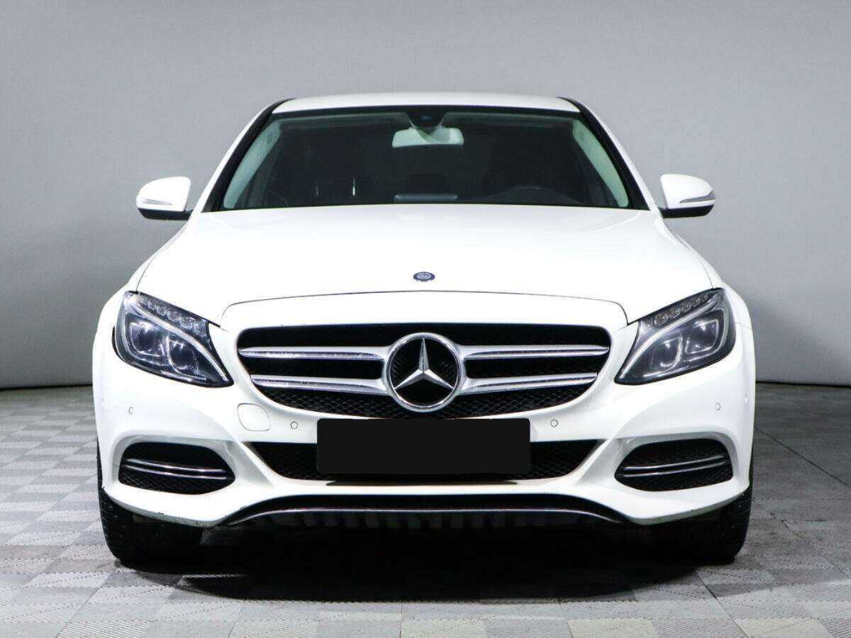 Б/У Мерседес-Бенц Ц-Класс 2014 года. Фото: #1