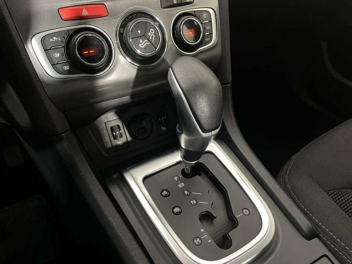 Б/У Ситроен Ц4 2015 года. Фото: #11