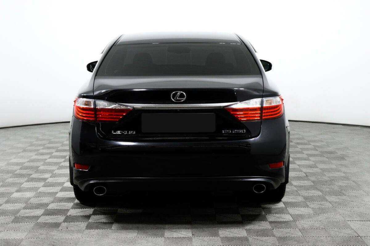 Б/У Лексус ЕС 2013 года. Фото: #5