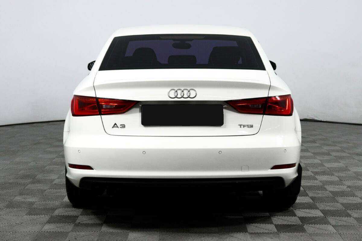 Б/У Ауди А3 2015 года. Фото: #5