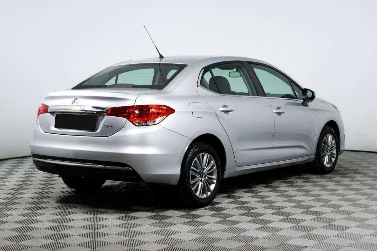 Б/У Ситроен Ц4 2020 года. Фото: #4