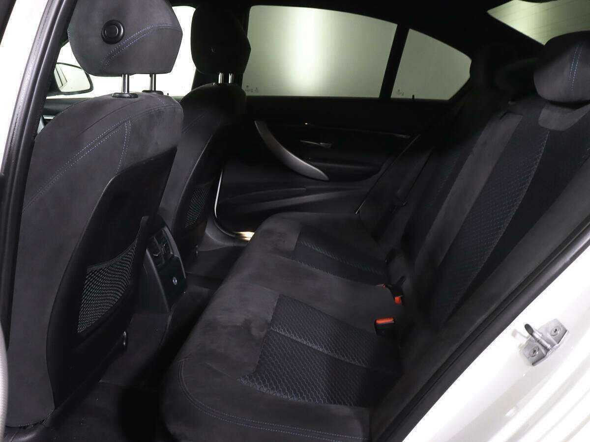 Б/У БМВ 3 серии 2016 года. Фото: #7