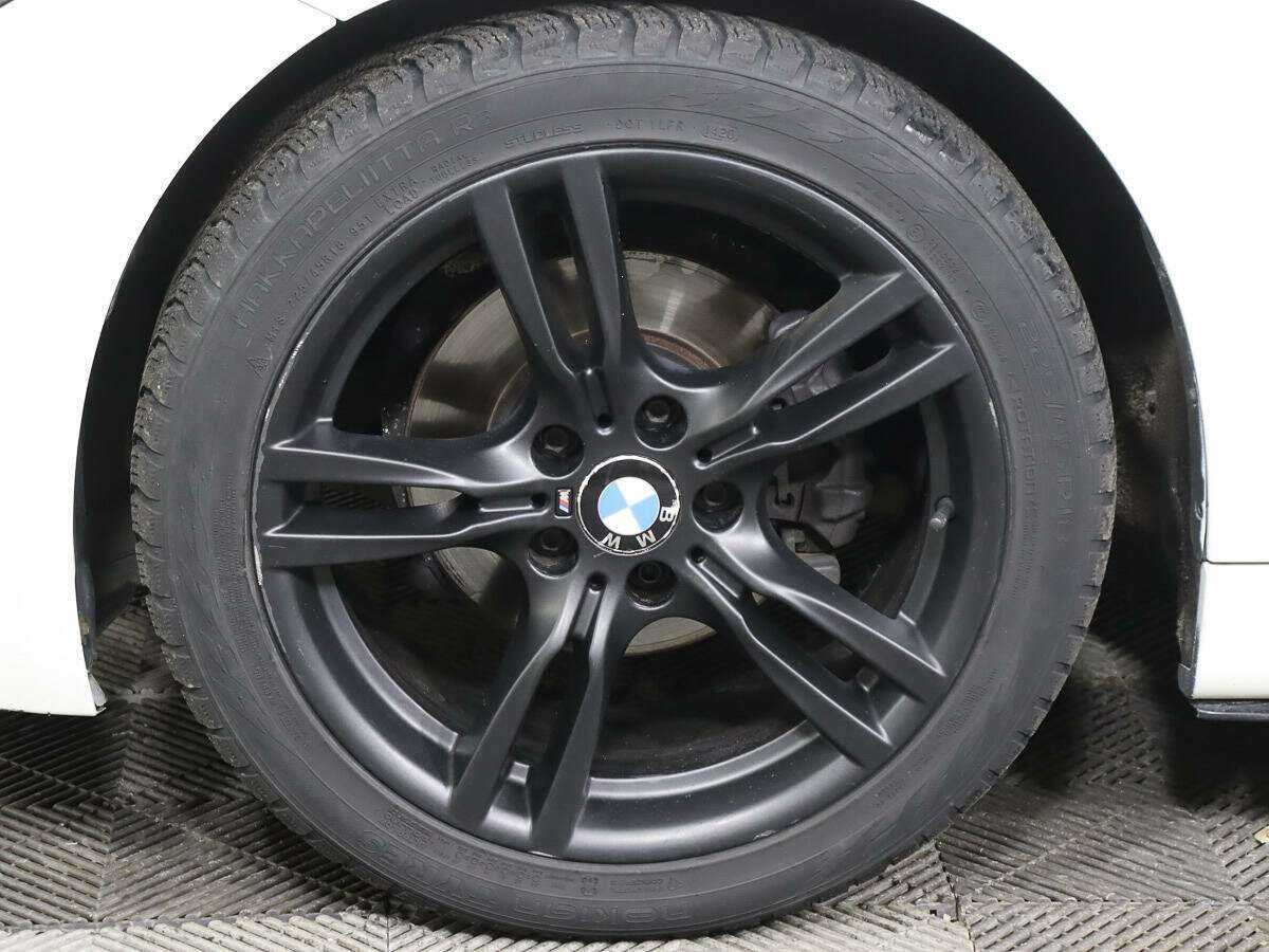 Б/У БМВ 3 серии 2016 года. Фото: #14