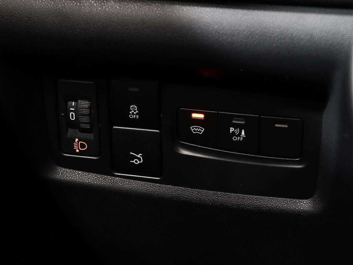 Б/У Ситроен Ц4 2018 года. Фото: #14