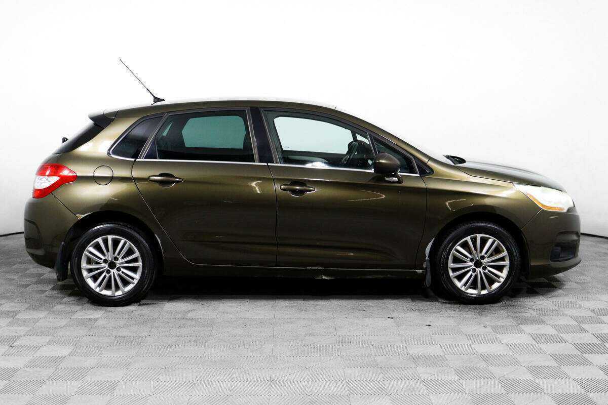 Б/У Ситроен Ц4 2012 года. Фото: #3