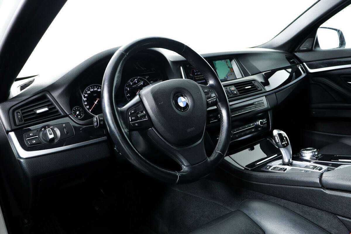 Б/У БМВ 5 серии 2016 года. Фото: #12