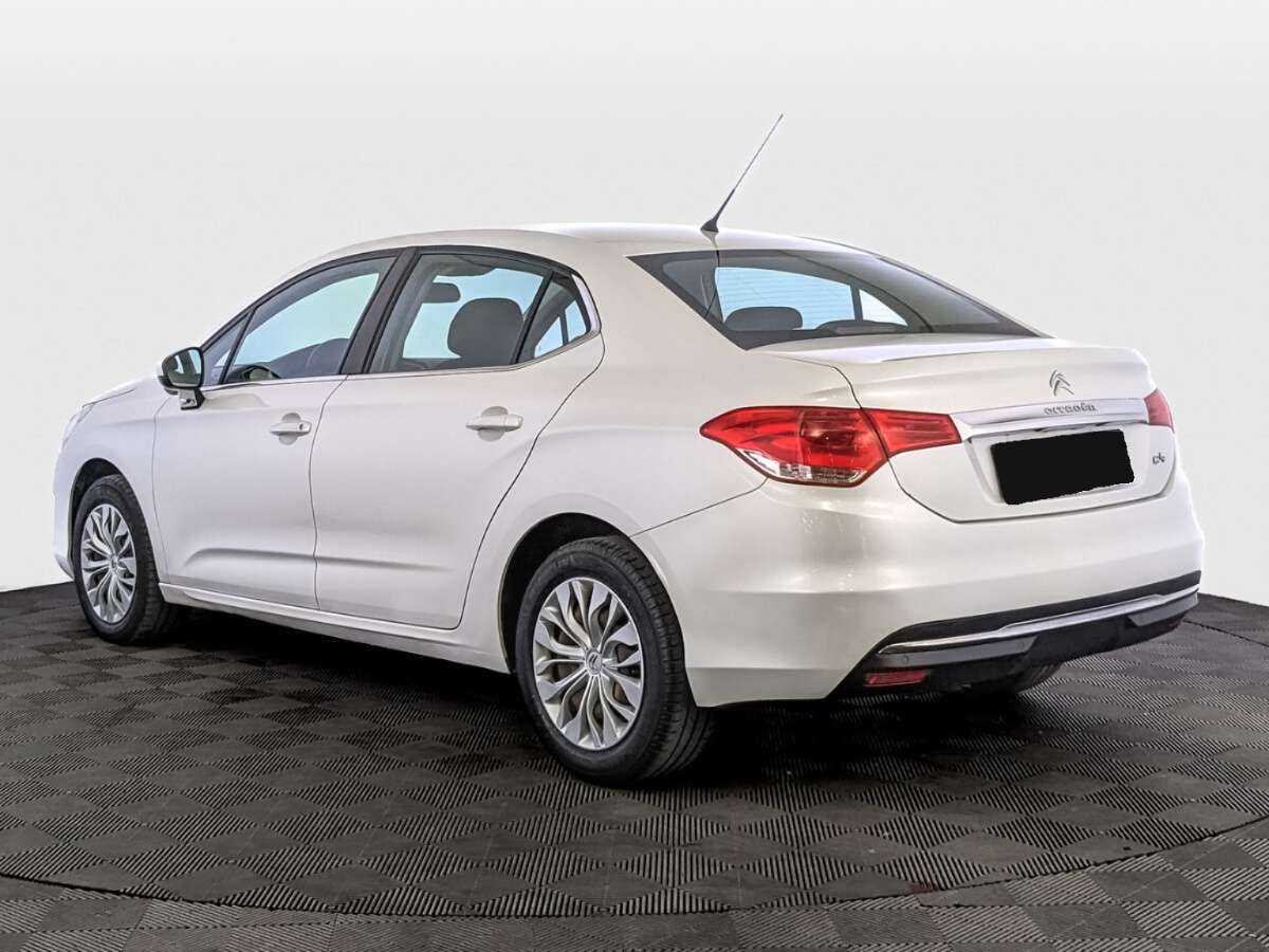 Б/У Ситроен Ц4 2016 года. Фото: #6