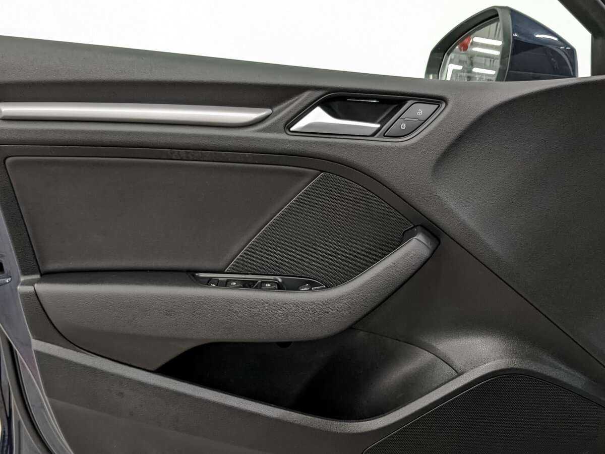 Б/У Ауди А3 2016 года. Фото: #13